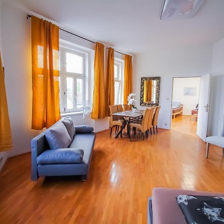 Family 3 Bedroom Apartment Lv7 Вена Экстерьер фото